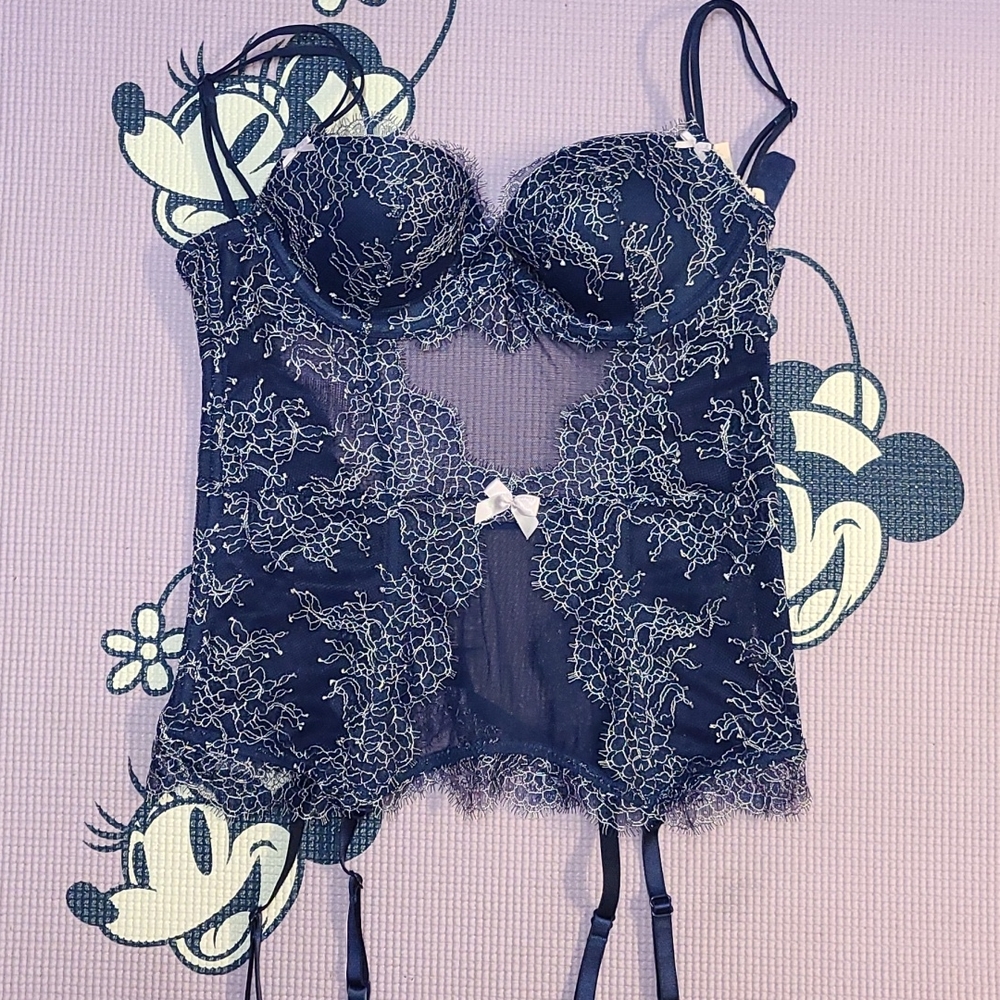 VS corset teddy